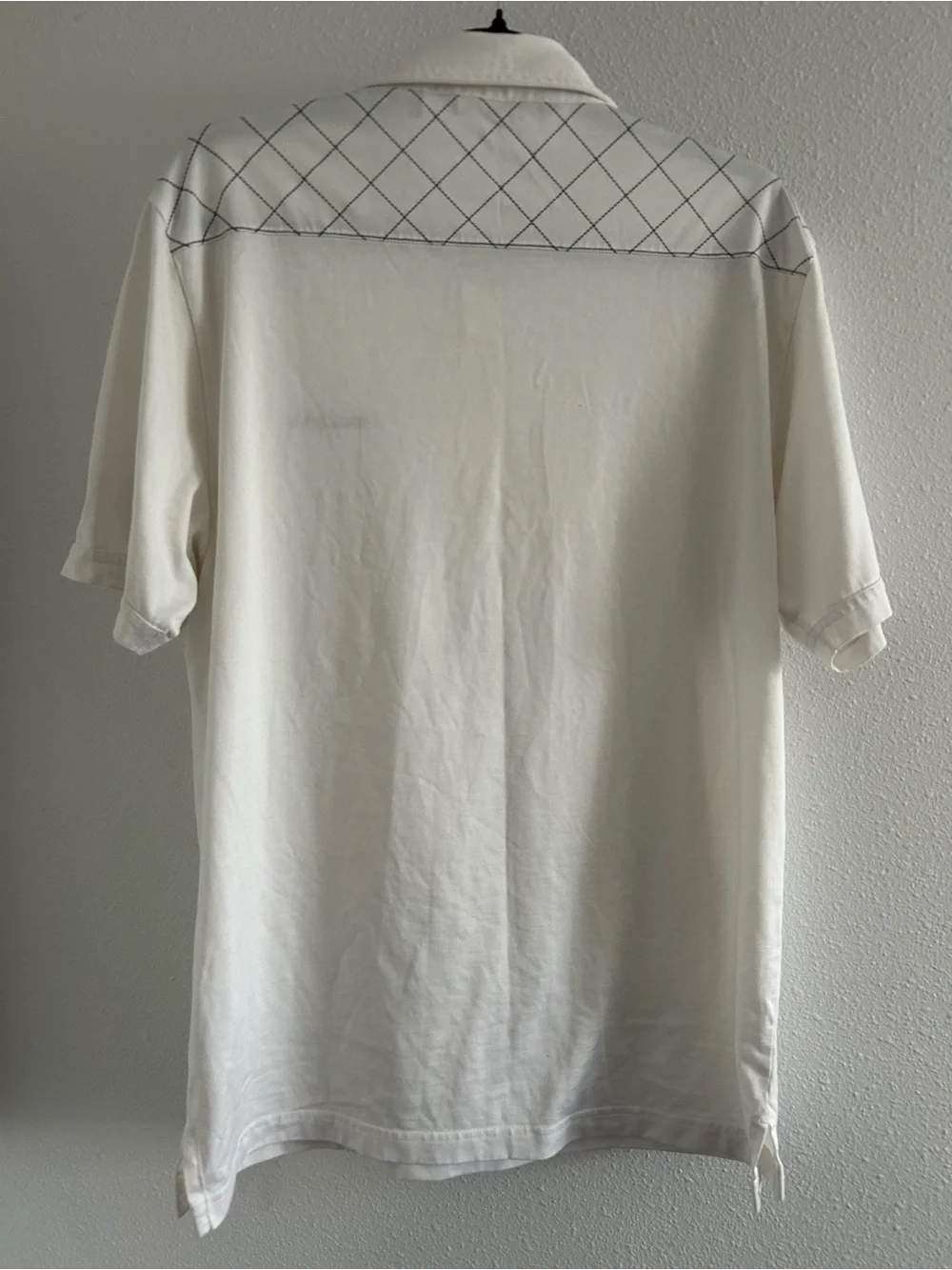 Travis Mathew White Golf Polo with Contrast Diamond Yoke - Picture 4 of 4